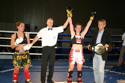 Burgenlands Kickbox-Queen, Nicole Trimmel, gewann den ersten Profi-Kampf ihrer Karriere bei der 1. WAKO-Pro-Gala in Hartberg (C) Josef Lederer