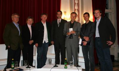 Bei der Podiumsdiskussion: Fritz Stehlik (LSO Steiermark), Maria Stoiber (Sportwissenschaft Theresienhof Frohnleiten), Arne Öhlknecht (VSÖ), Gernot Detusch (Therme Bad Waltersdorf), Karl Sudi (Institut Sportwissenschaften Graz) und Jürgen Pucher (VSÖ) (C) Bewegte Steiermark / Mag. Arne Öhlknecht