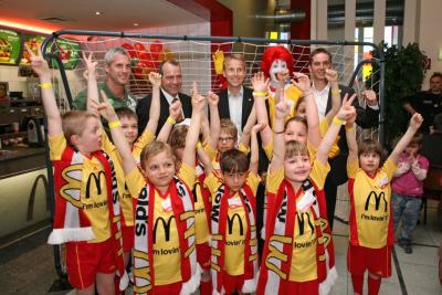 Pressegespräch bei der Präsentation der McDonalds Kinder Eskorte für der EURO 08 (C) Fotodienst / Anna Rauchenberger