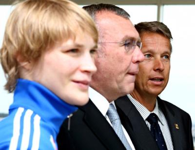 Mit Judoka Sabrina Filzmoser, Bundeskanzler Dr. Alfred Gusenbauer bei der Pressekonferenz (C) GEPA pictures / Philipp Schalber