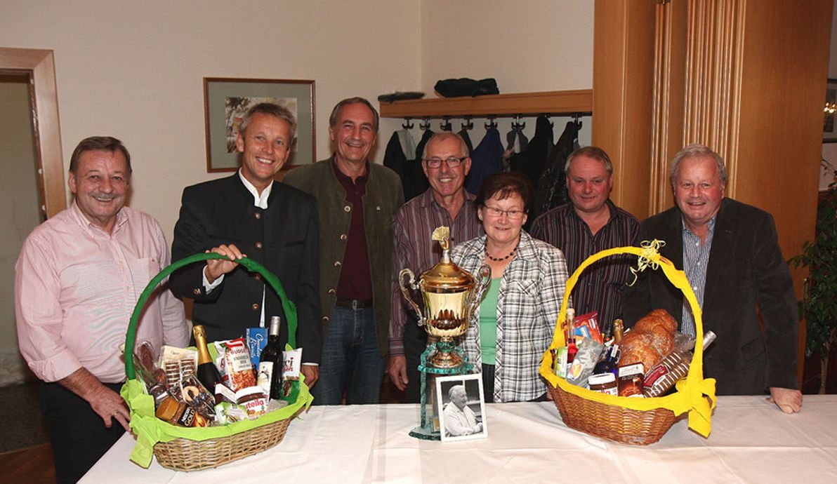 Beim Johann Grabner-Gedenkschnapsen (C) Büro StS