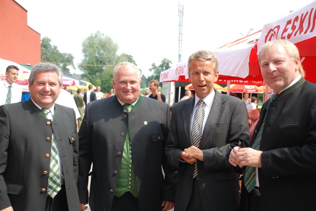 Bei der 10-Jahres-Feier in Dobl (C) Marktgemeinde Dobl